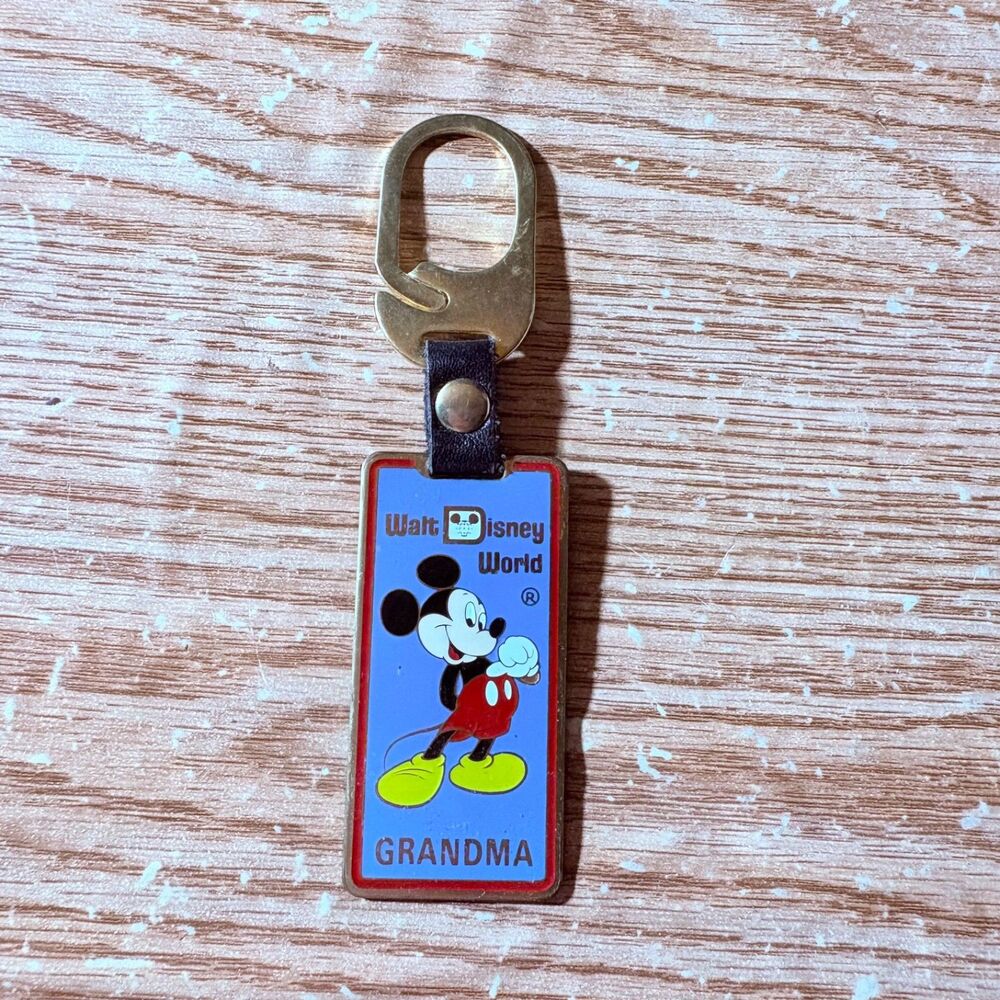 Vintage Walt Disney Work Keychain Key Ring "Grandma" Mickey Mouse Clip Closure